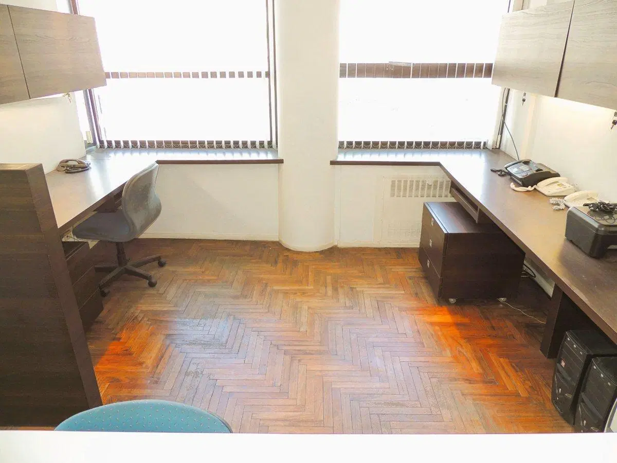 OFICINA EN VENTA.2 DESPACHOS.RECEPCION.TODO LUZ!!! 4