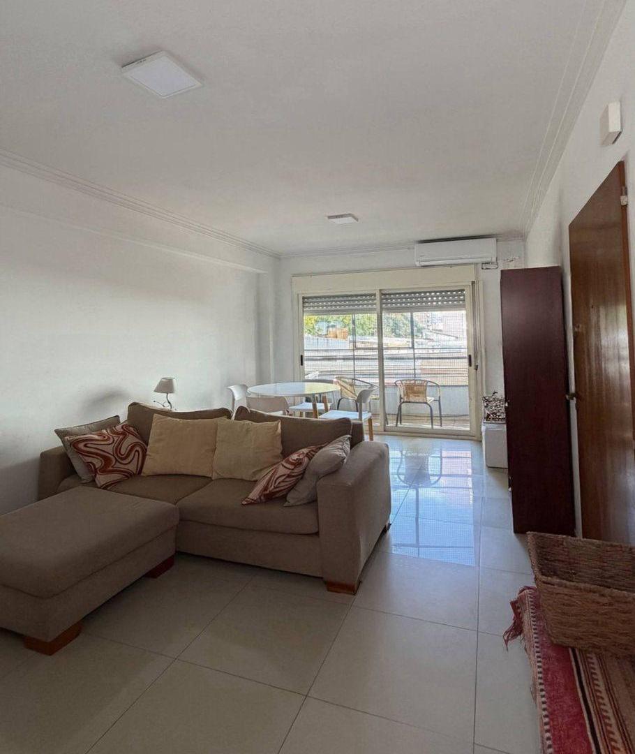 VENTA DEPTO 2 AMB. CON BALCÓN. BALLESTER centro