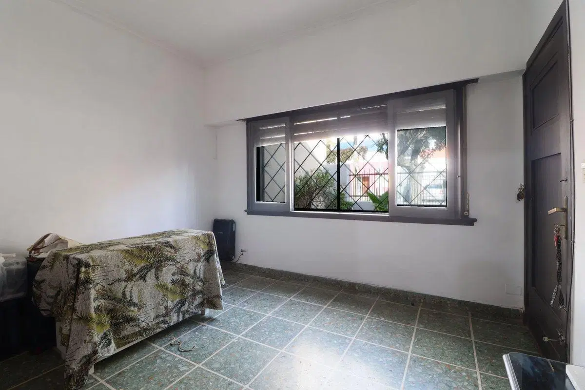 VENTA PH 4 AMBIENTES COCHERA MUNRO 4