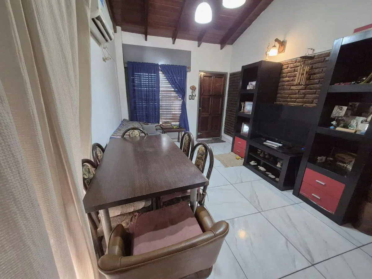 VENTA CASA 3 AMBIENTES ITUZAINGO CON GRAN TERRENO 3