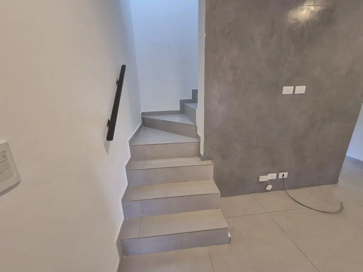 VENTA DUPLEX 3 AMBIENTES  PARQUE LELOIR ITUZAINGO 5