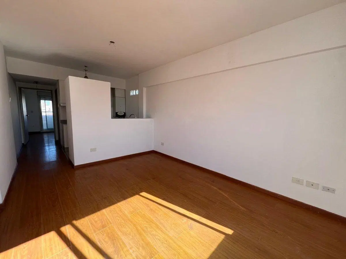 VENTA CABALLITO 2 AMB BALCON TERRAZA 2 BAÑOS BAULE 3