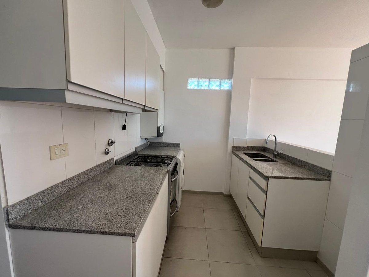 Foto de VENTA CABALLITO 2 AMB BALCON TERRAZA 2 BAÑOS BAULE, imagen 1