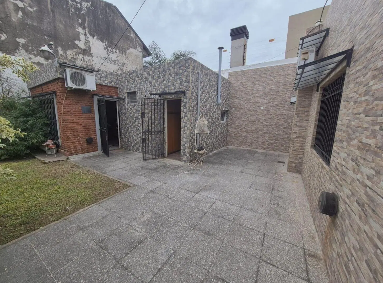 VENTA CASA 3 AMBIENTES - VILLA MADERO 3