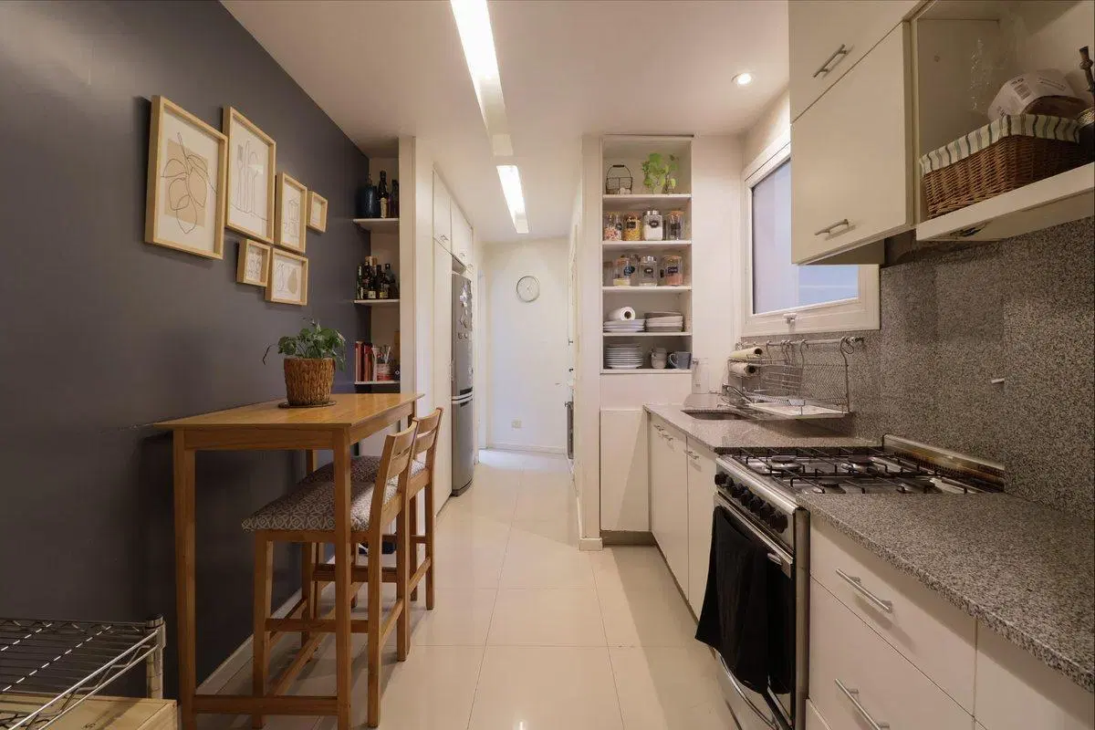 VENTA 4 AMB Exclusiva Zona, 90Mts Balcon Cochera! 5