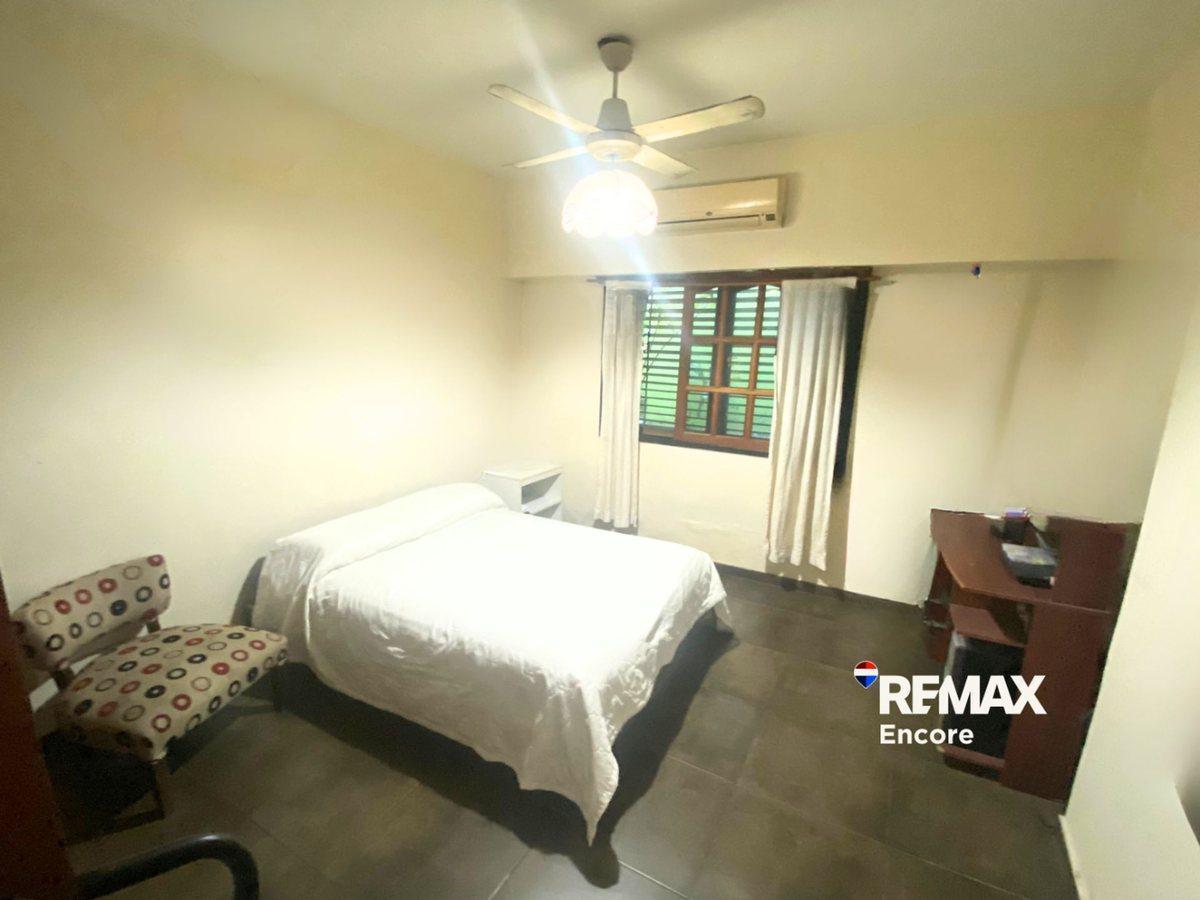 Foto de Venta. Casa.. 4 Amb. Piscina. Villa Ballester., imagen 3