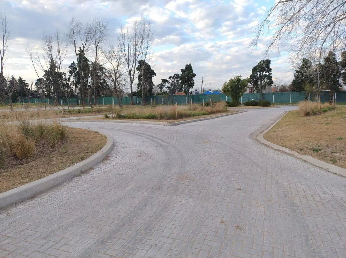 VENTA  AZZURRA TORTUGAS - INCREIBLE LOTE A LAGUNA 5
