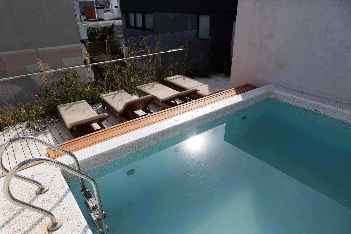 4 Amb I Cochera I Jardin privado + Baulera 2