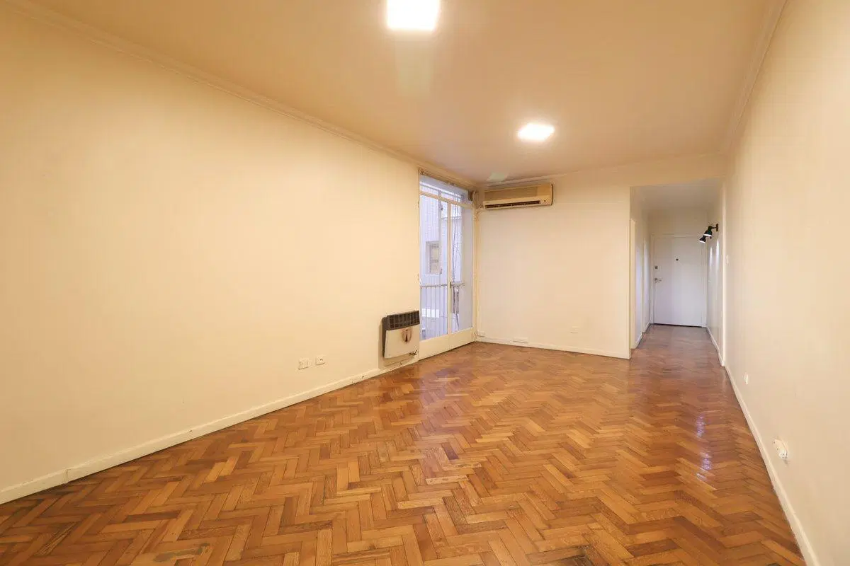 VENTA RECOLETA DEPTO SEMIPISO 3 AMB + DEP. BAULERA 5