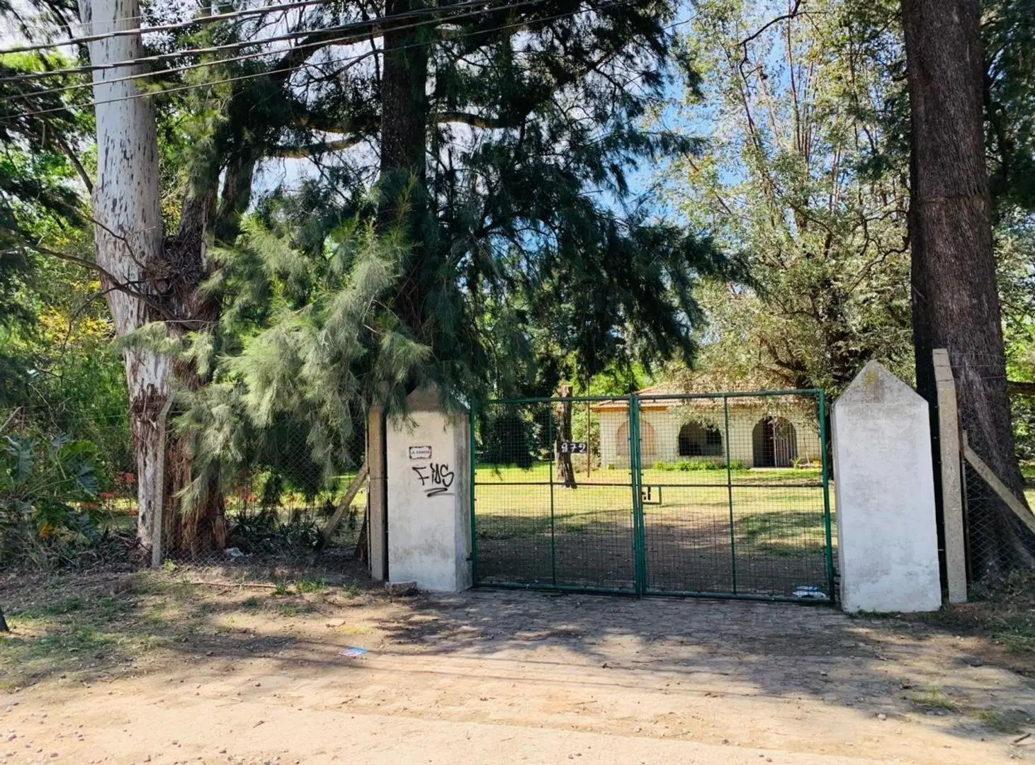 VENTA 4 LOTES JUNTOS 2880M ZONA AUSTRAL R8  PILAR 4