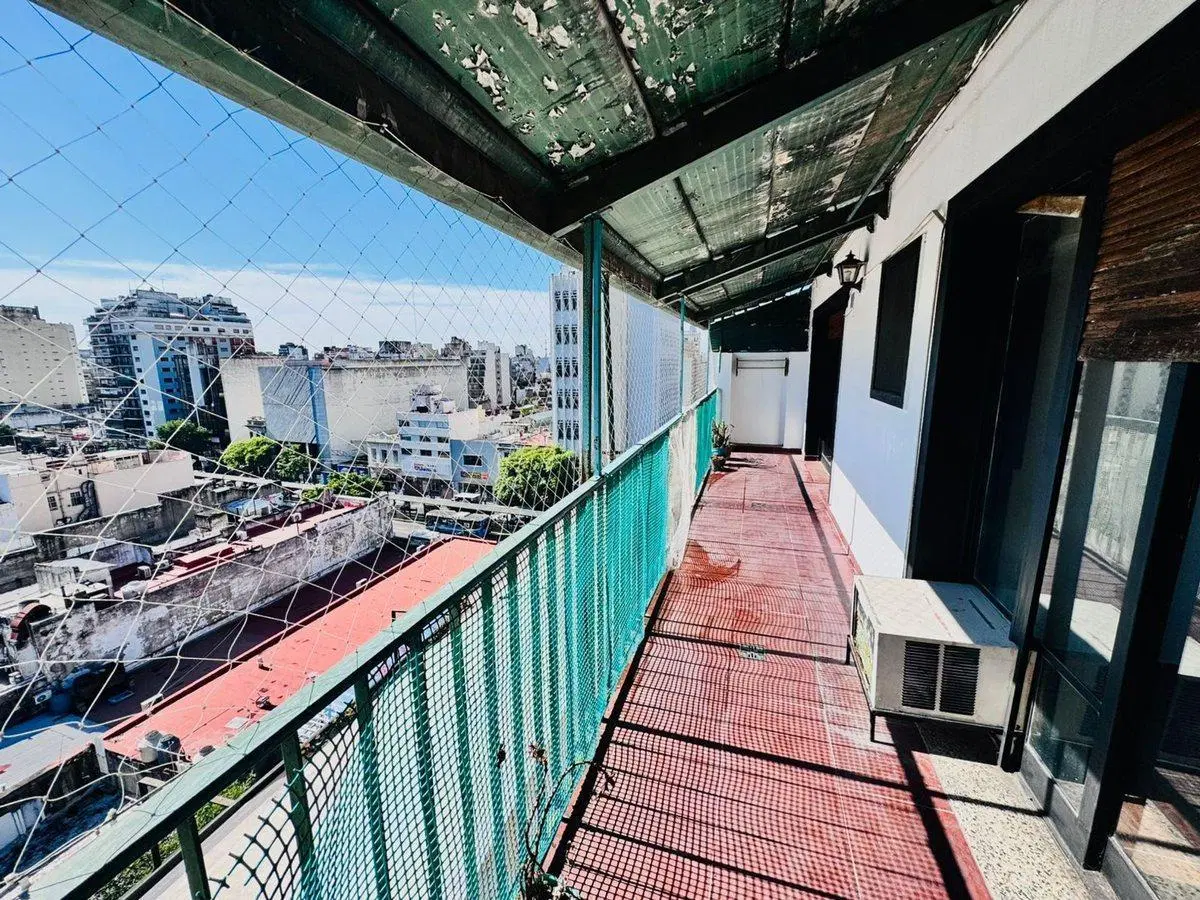 VENTA DEPTO 2 AMB FTE BALCON PISO 9 VISTA  FLORES 4