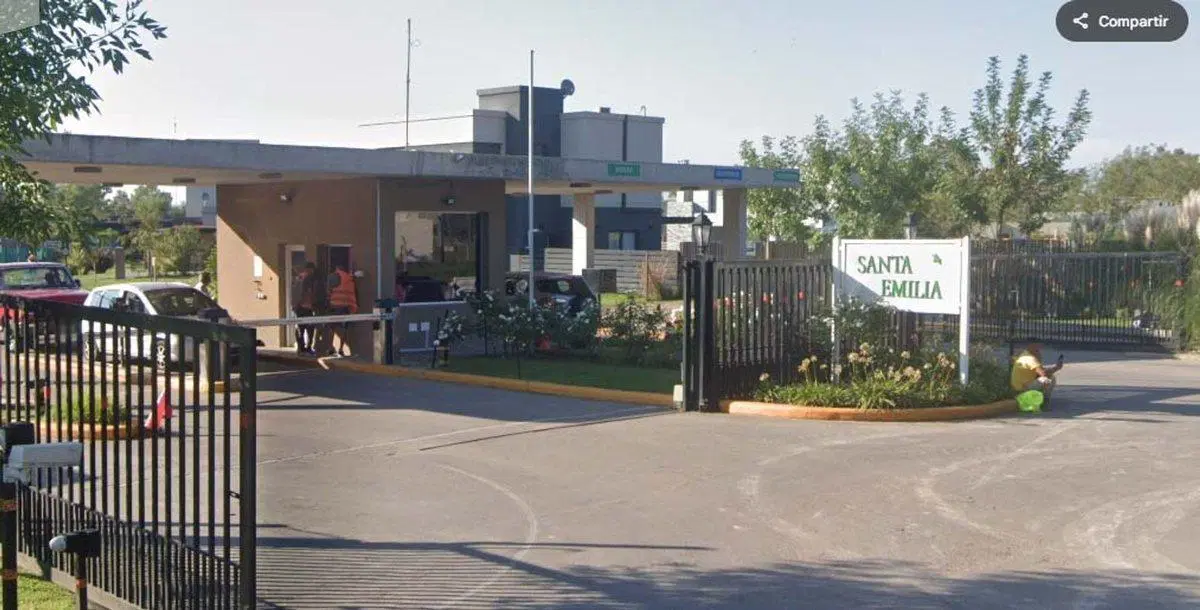 Venta Lote Pilar del Este B° Santa Emilia-lote int 2