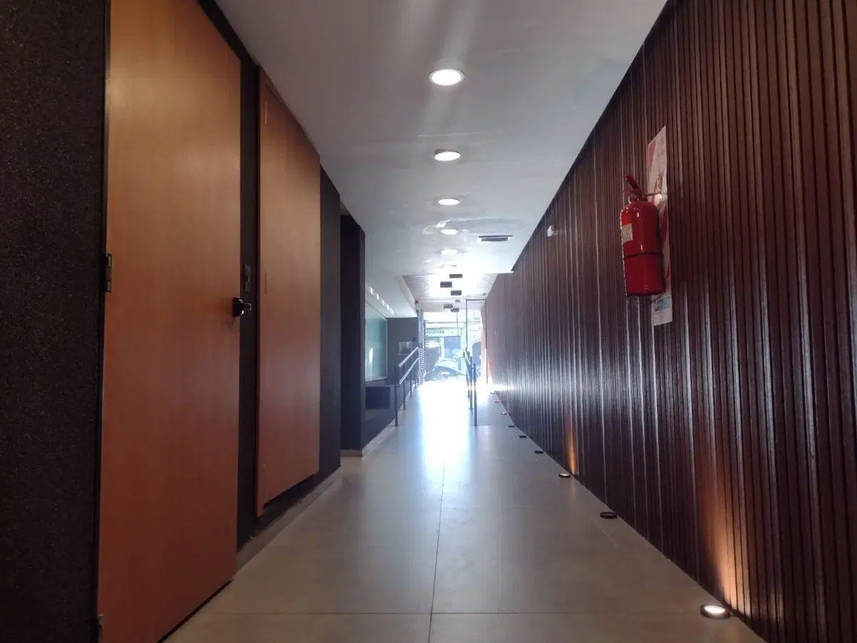 VENTA 4 AMB. ESTRENAR BALCON Y COCHERA EN LINIERS 3