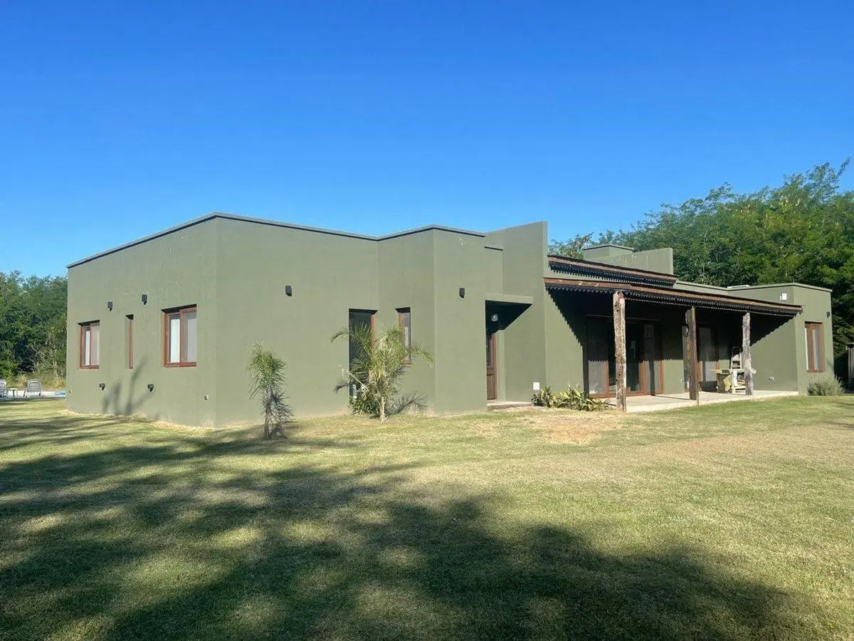 Venta Casa Chacra San Pablo Pileta 3 dormt Moderna 2