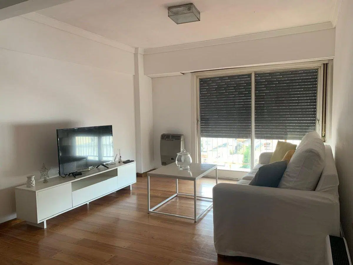 ALQUILER DEPARTAMENTO 4 AMB + DEP. CASTELAR NORTE 3