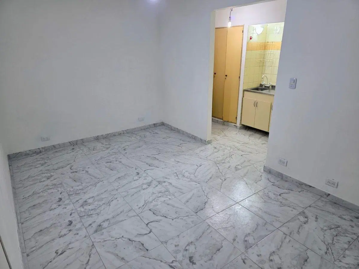 VENTA MONOAMB.  APTO PROF C/PATIO APTO CREDITO! 5
