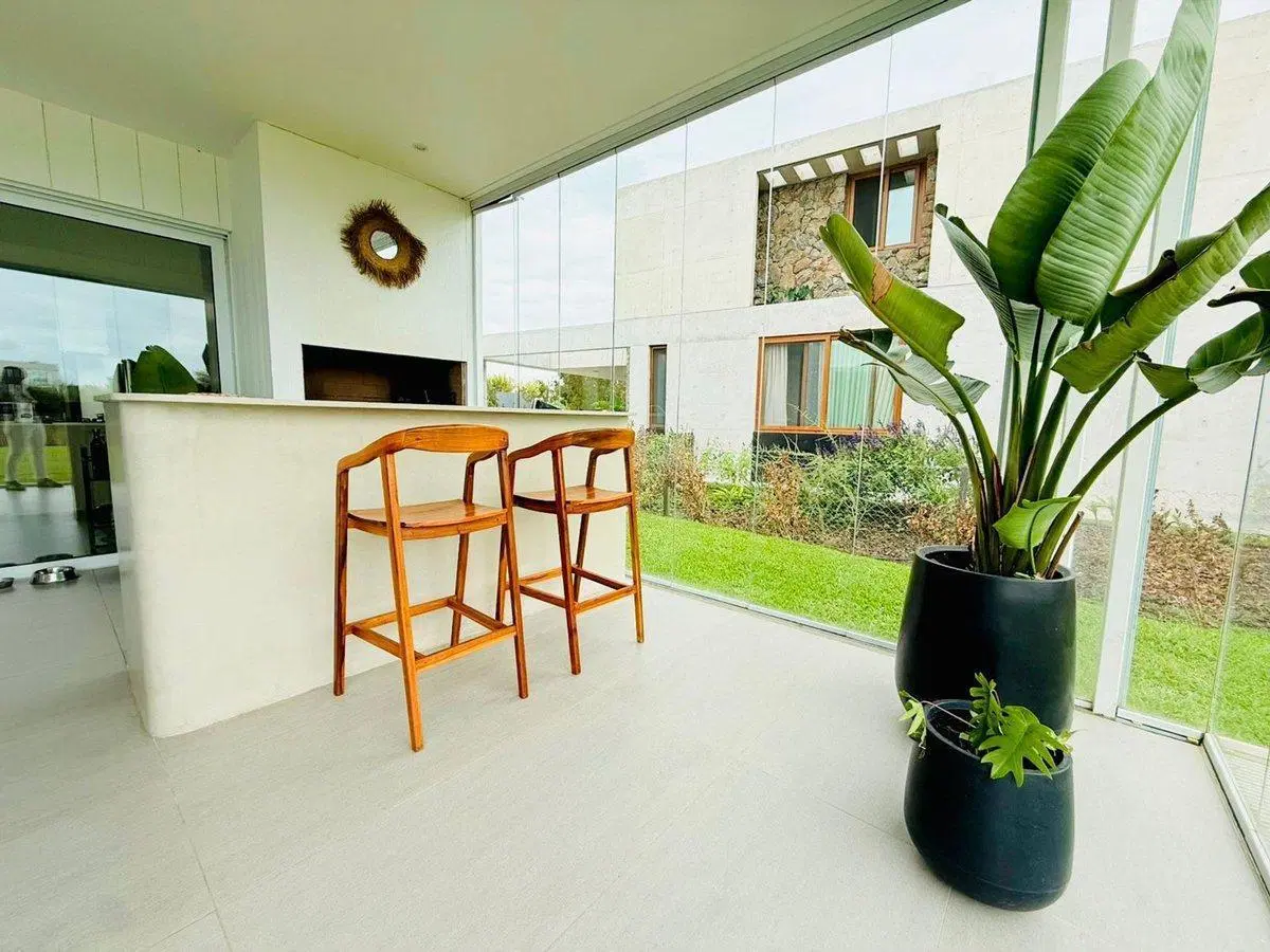 ALQUILER CASA 5 AMBIENTES MUELLES PUERTOS DEL LAGO 4