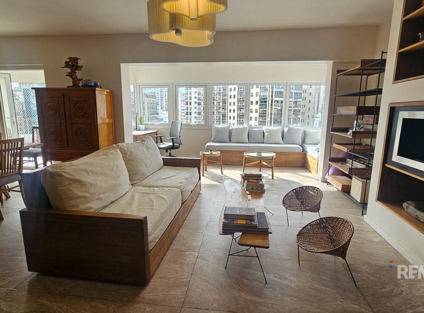 TRIPLEX plaza Las Heras, Terraza, Quincho, cochera