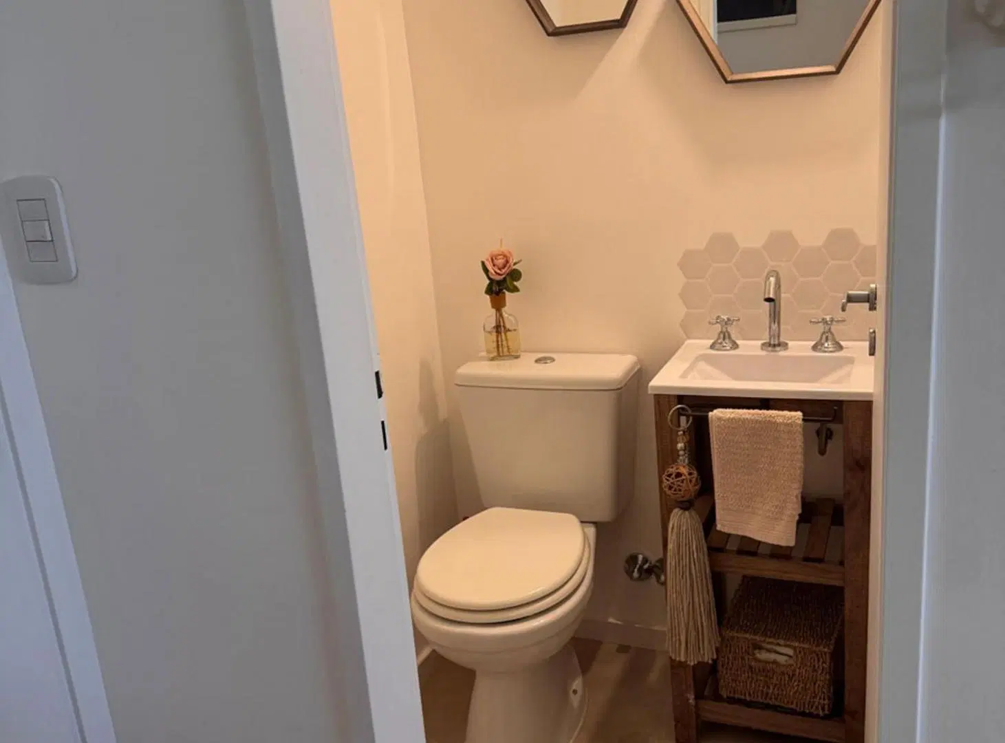 OLIVOS VENTA DEPTO 3 AMB NUEVO COCHERA 2 BAÑOS 3