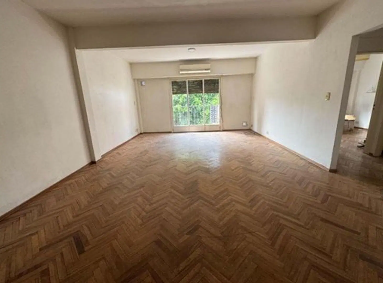 VENTA 3 AMBIENTES CON BALCON EXCELENTE UBICACIÓN 4