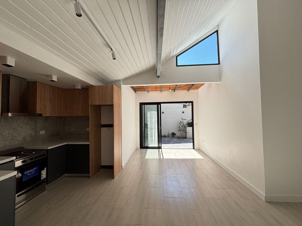 Foto de VENTA PH 3 AMB VTE LOPEZ A ESTRENAR PATIO PARRILLA, imagen 3