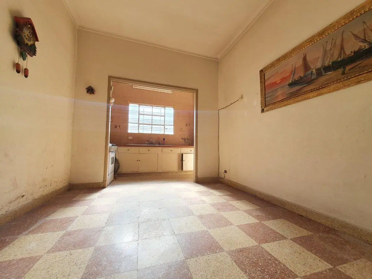 VENTA CASA EN BLOCK MUNRO VTE LOPEZ COCHERA 5