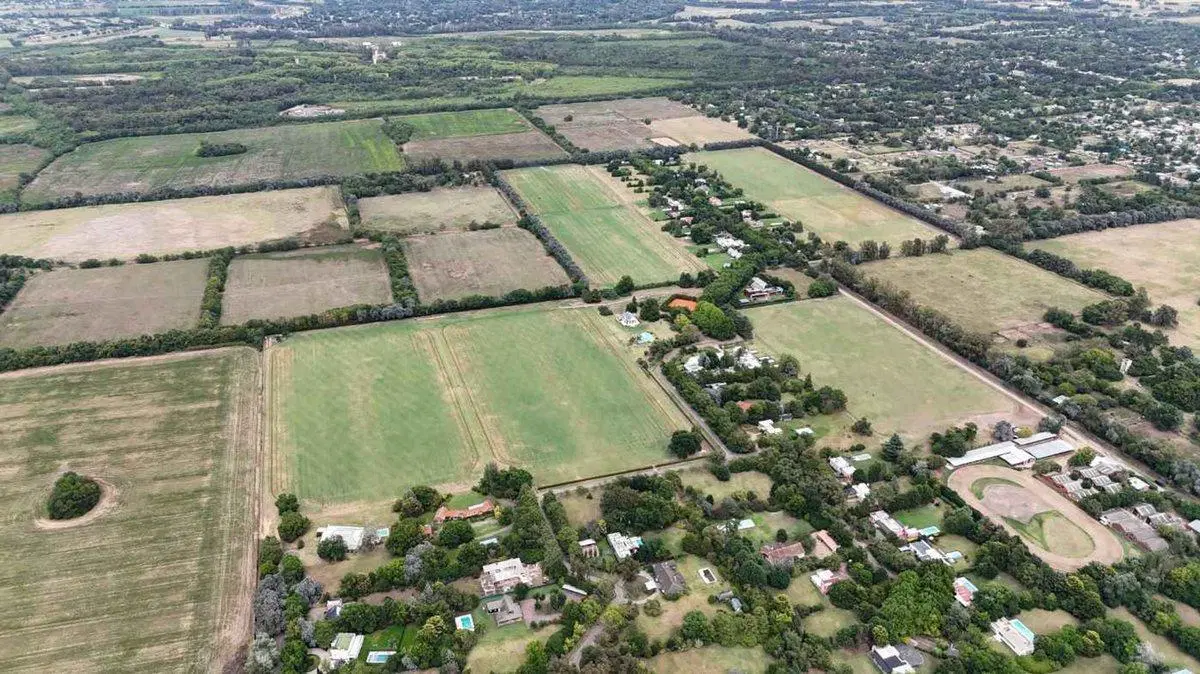 LOTE  EN VENTA C VISTA A CANCHA DE POLO-OPEN DOOR 4