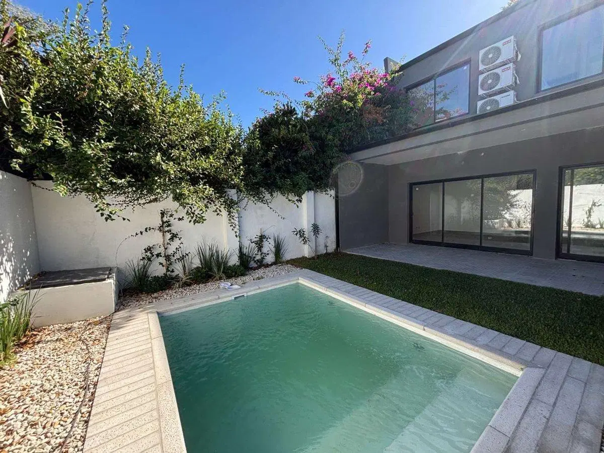 CASA DUPLEX BECCAR A ESTRENAR 4 AMB PILETA JARDIN 3