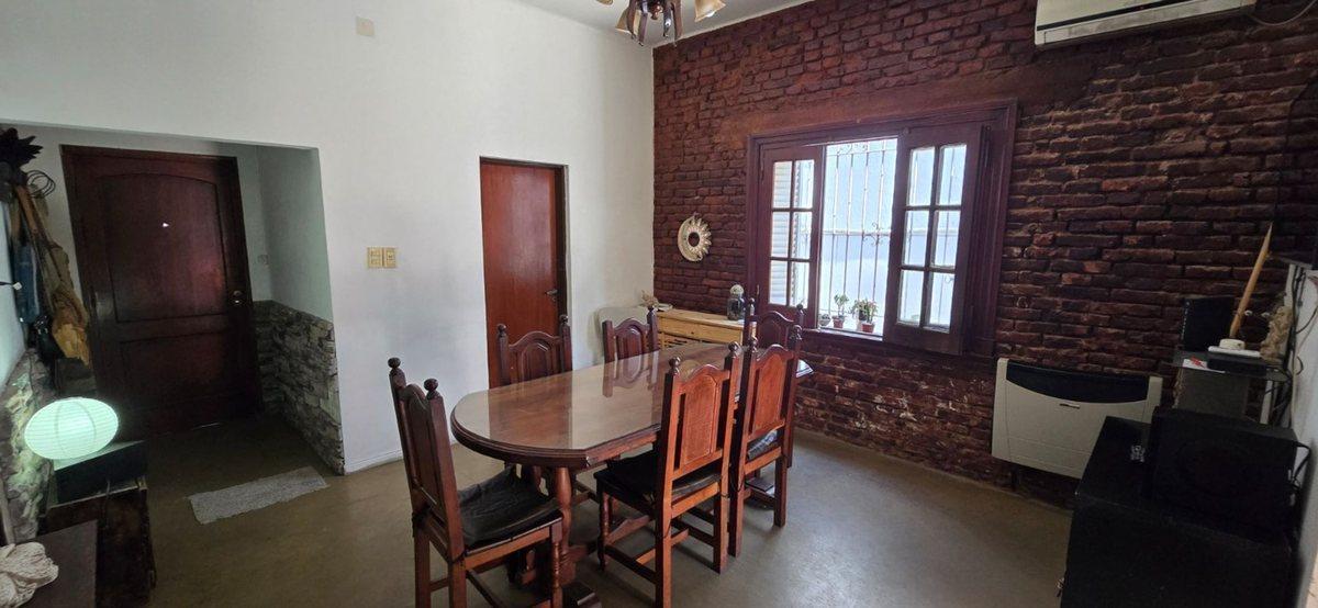 Foto de VENTA CASA 4 AMBIENTES, TAPIALES, LA MATANZA, imagen 1