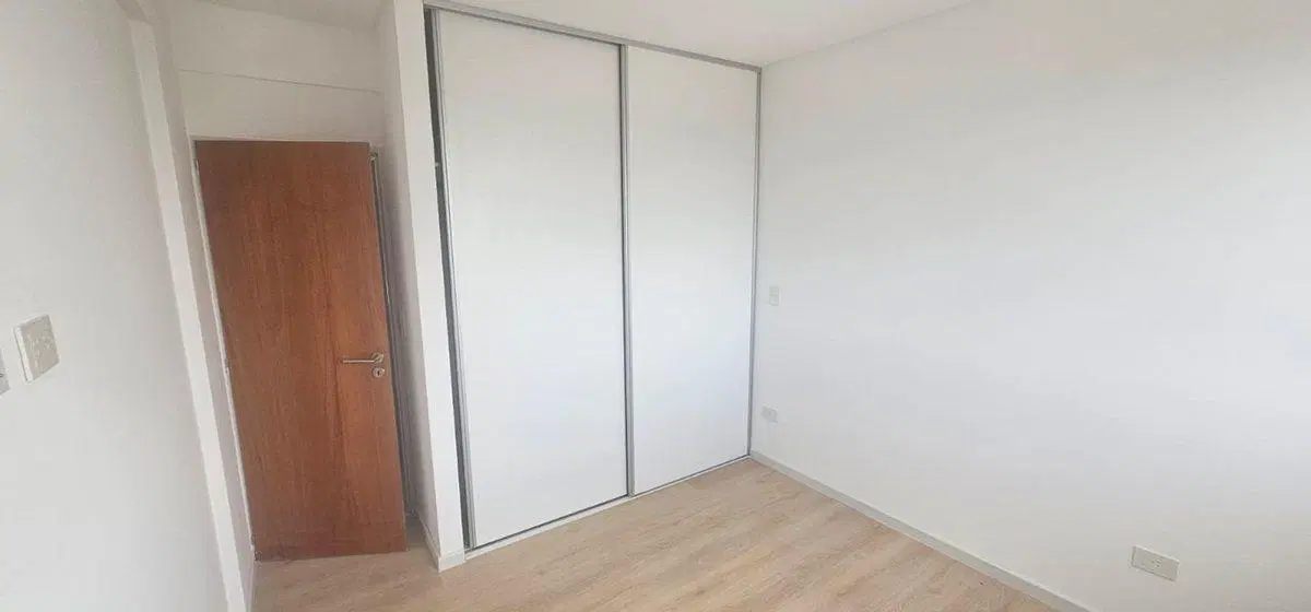 VENTA DPTO 3AMB C/TERRAZA-PARRILLA VILLA BALLESTER 5