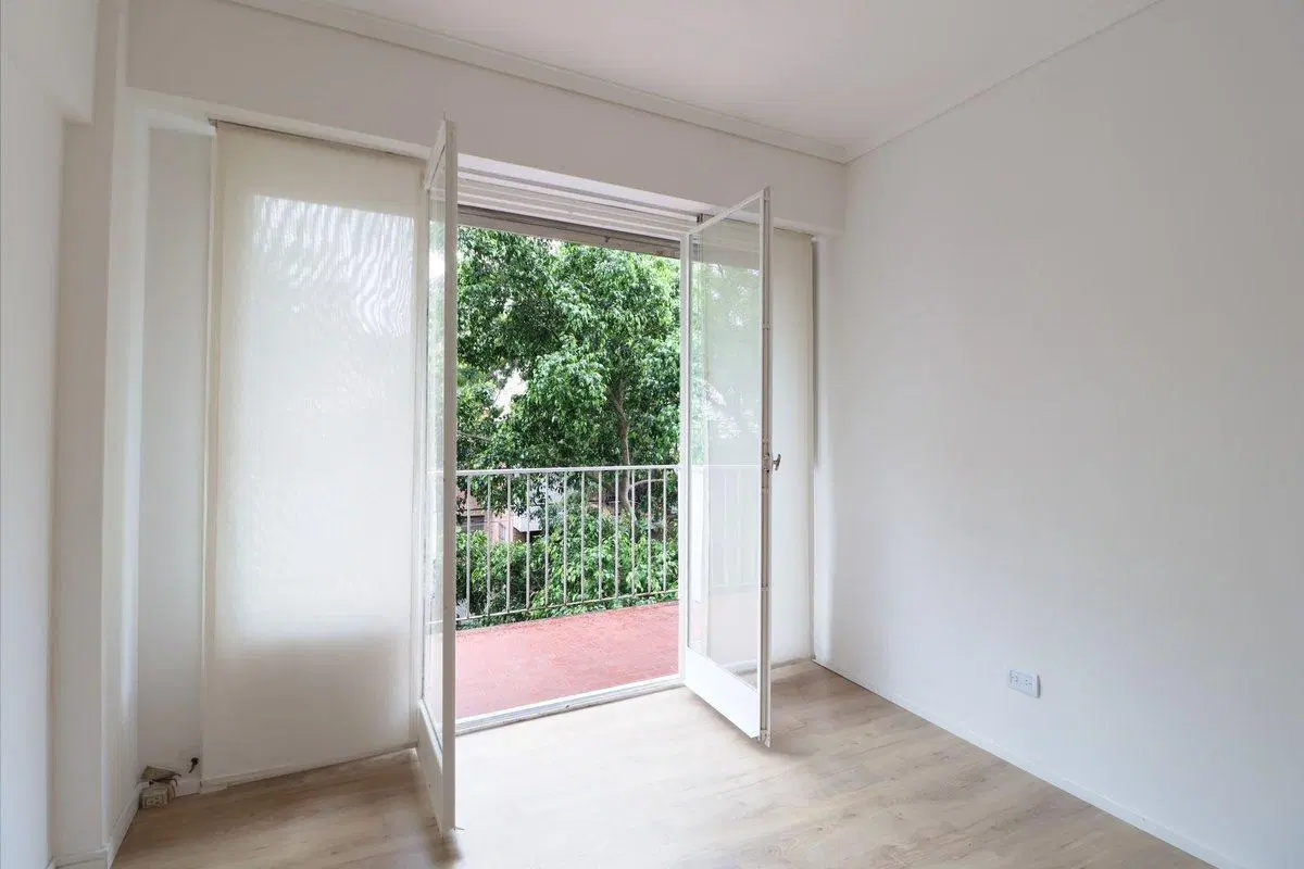 VENTA DEPTO 4 AMB BALCON FRENTE BALVANERA 2