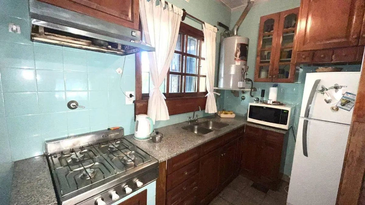 VENTA CASA 5 AMBIENTES - PILETA - CIUDAD JARDÍN 5