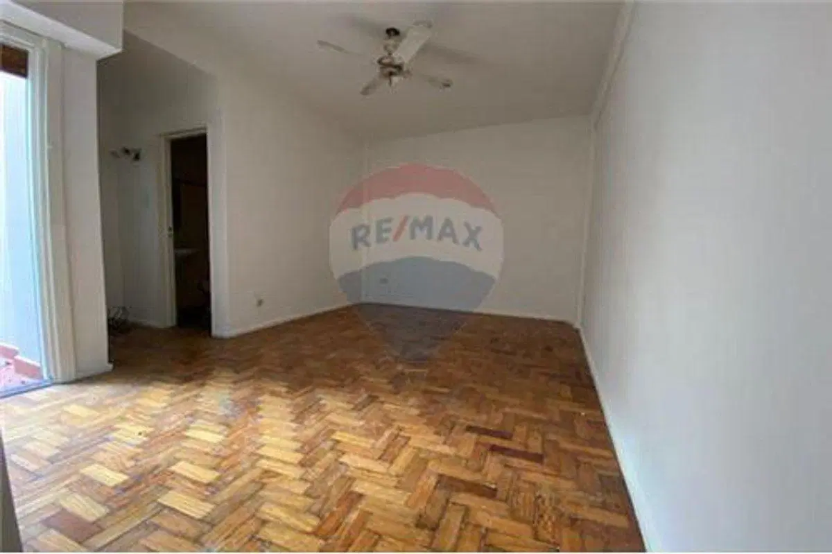 Venta 2 ambientes con Patio Apto Crédito 3