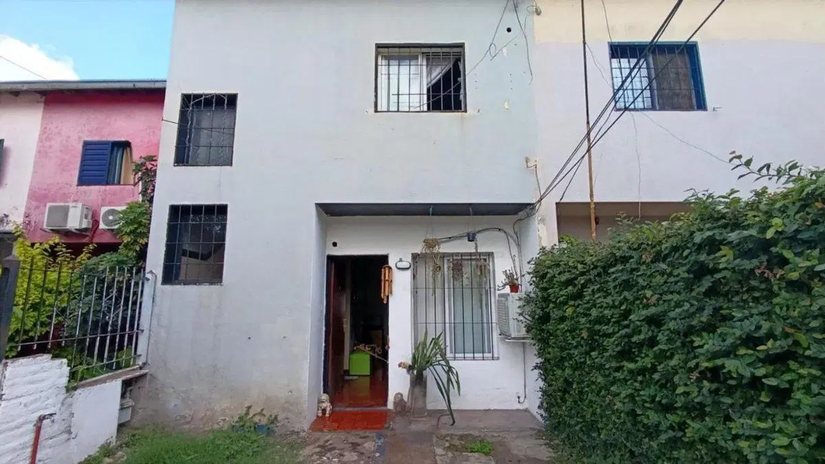 DÚPLEX EN VENTA CON RENTA, EN BARRIO TSUJI 3