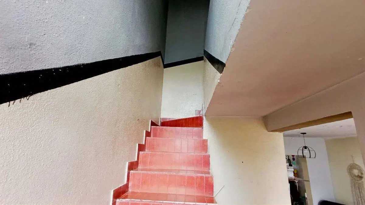 DÚPLEX EN VENTA CON RENTA, EN BARRIO TSUJI 5