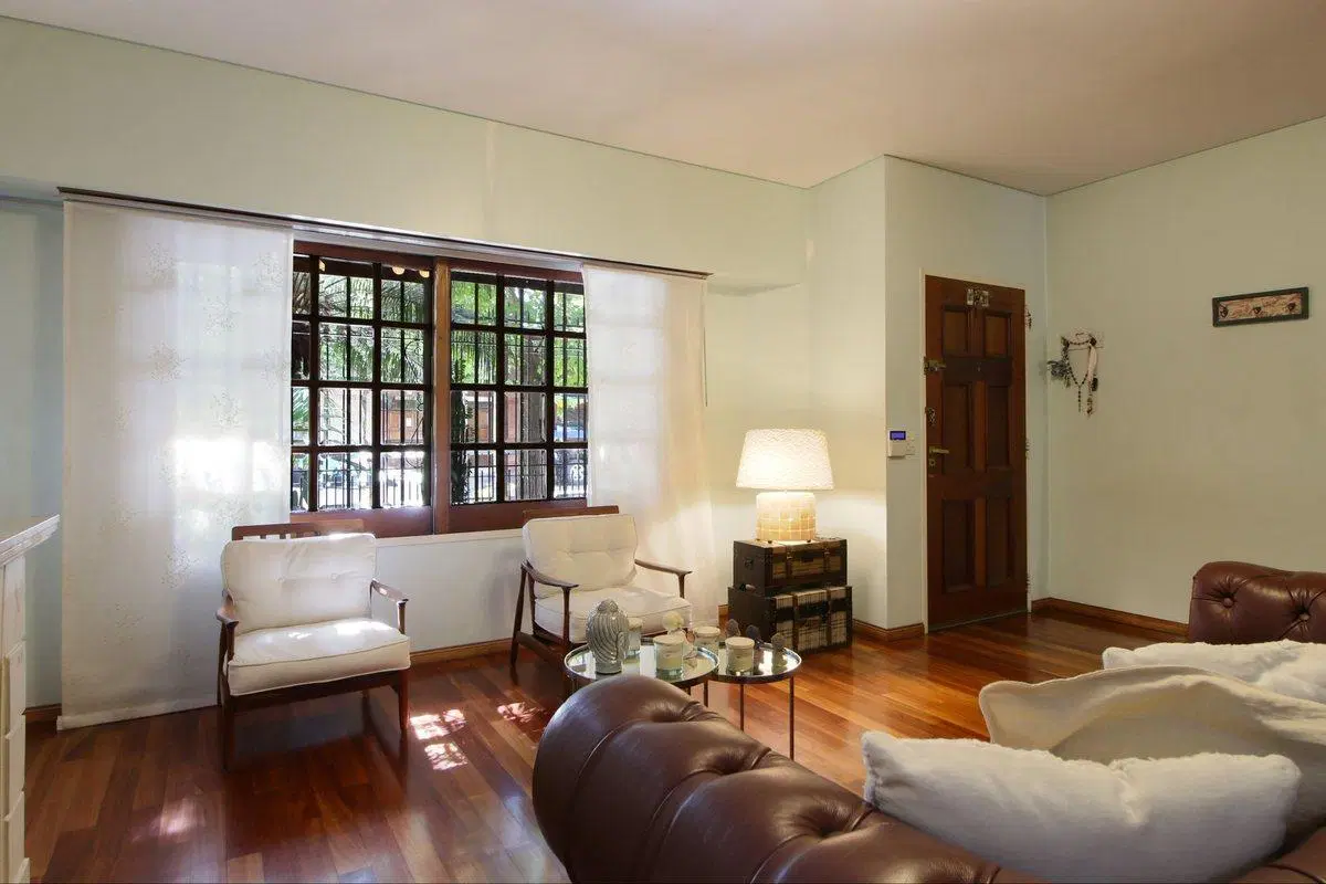 CASA 6 AMB. JARDÍN PILETA GARAGE VILLA del PARQUE! 3