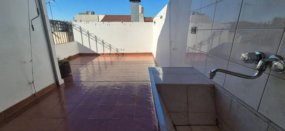 VENTA DE CHALET 5 AMB VILLA LUZURIAGA 8