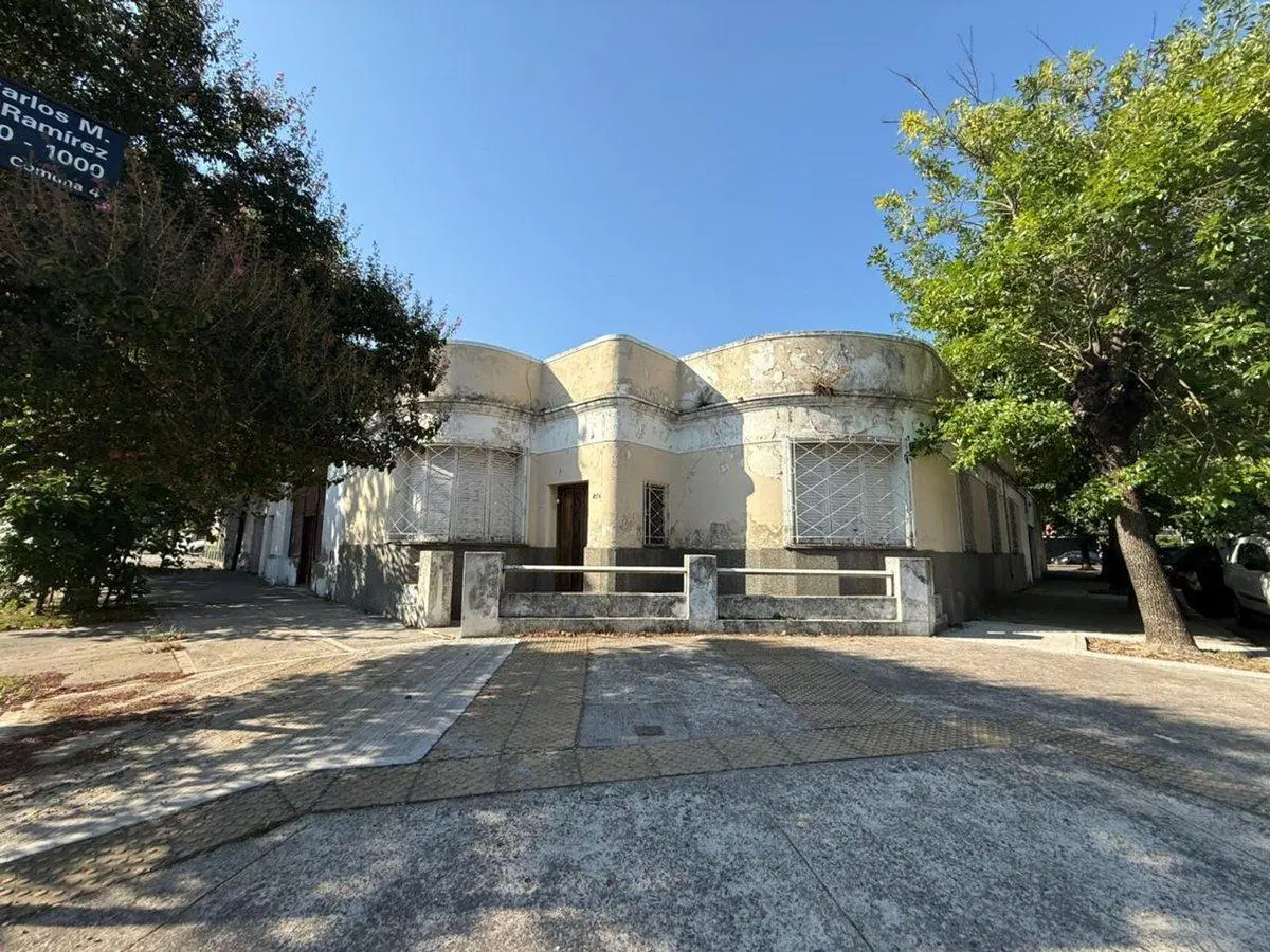 Casa 4 amb VENTA Patio Terraza Garaje en POMPEYA 2