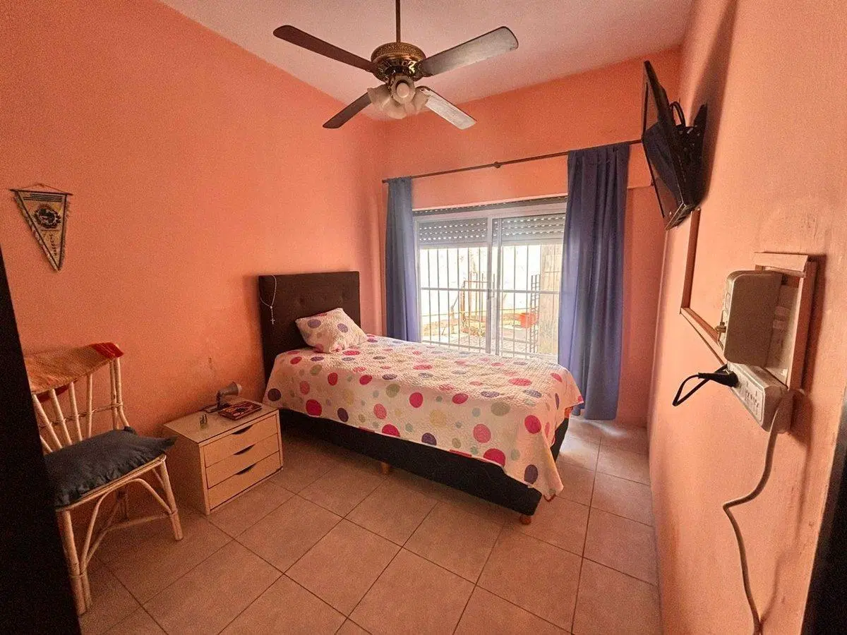 VENTA CASA + DUPLEX DE 3 AMBIENTES C/U CON PATIO 5
