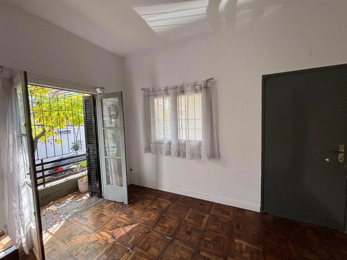 VENTA CASA MULTIFAMILIAR TIGRE CENTRO A RECICLAR 4