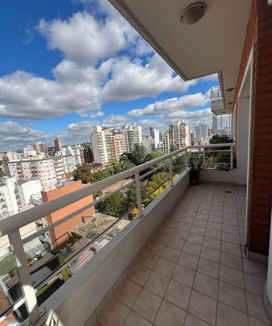RETASADO! VENTA 3 DORMIT. COCHERA, PILETA y SUM 2