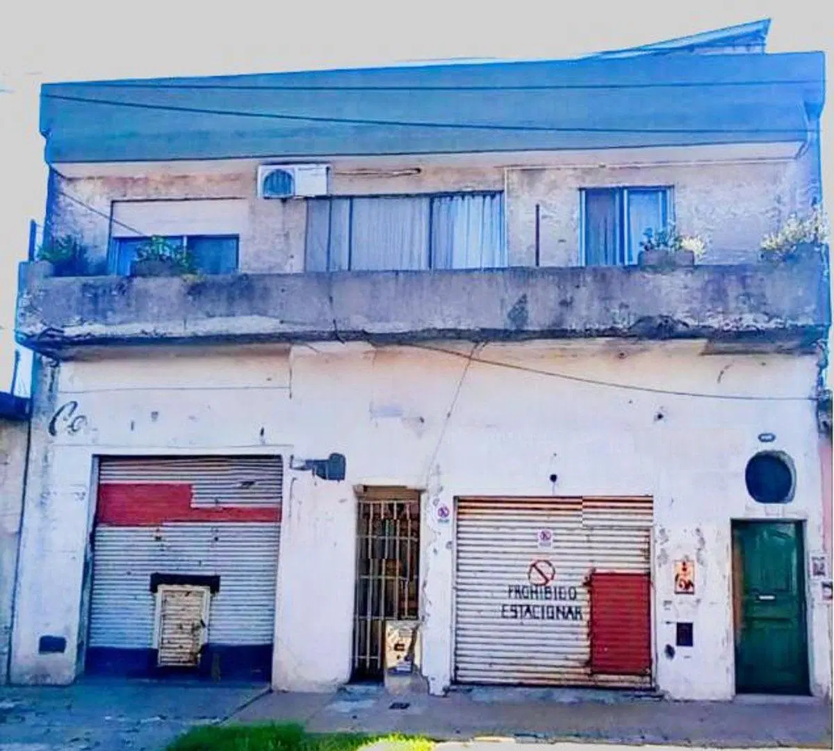 LOCALES + DEPARTAMENTO 4 AMB. EN VILLA BALLESTER 5