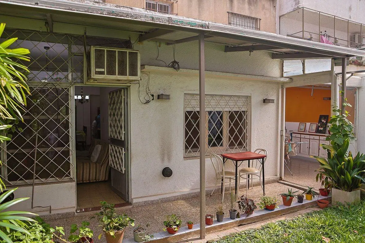 Venta departamento con jardín en Nuñez 2