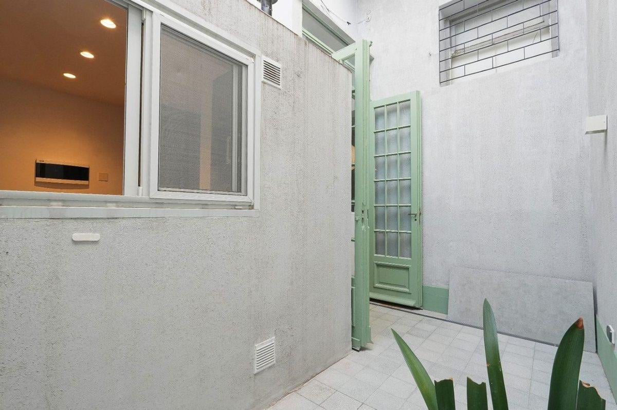 VENTA PH MONO c/PATIO-TERR APTO CREDITO BARRACAS