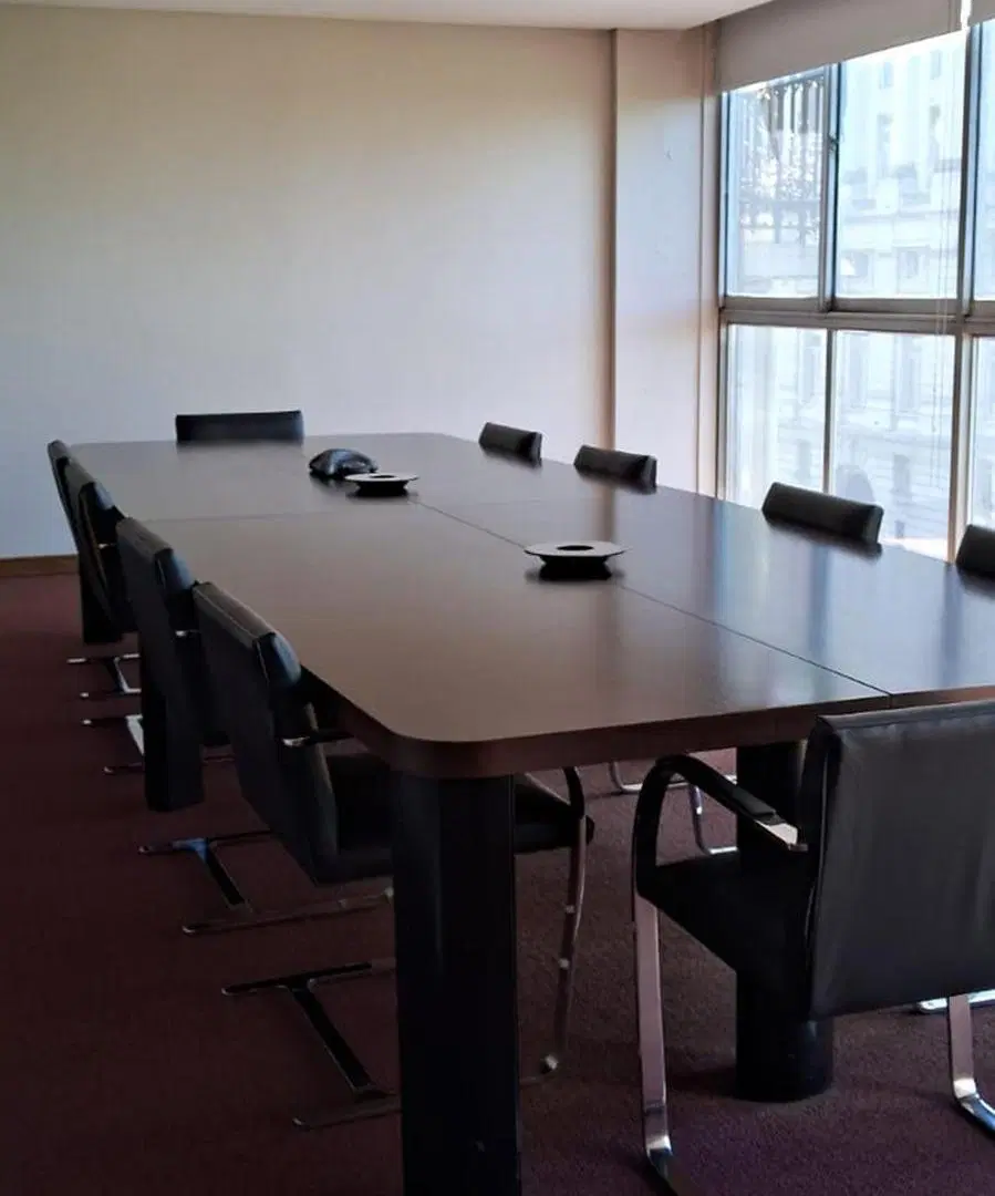 Espectacular Oficina PREMIUM 340m VENTA 3 cocheras 4