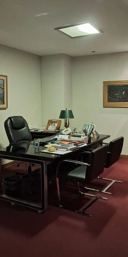 Oficinas PREMIUM 640m2 Microcentro VENTA 6cocheras 5