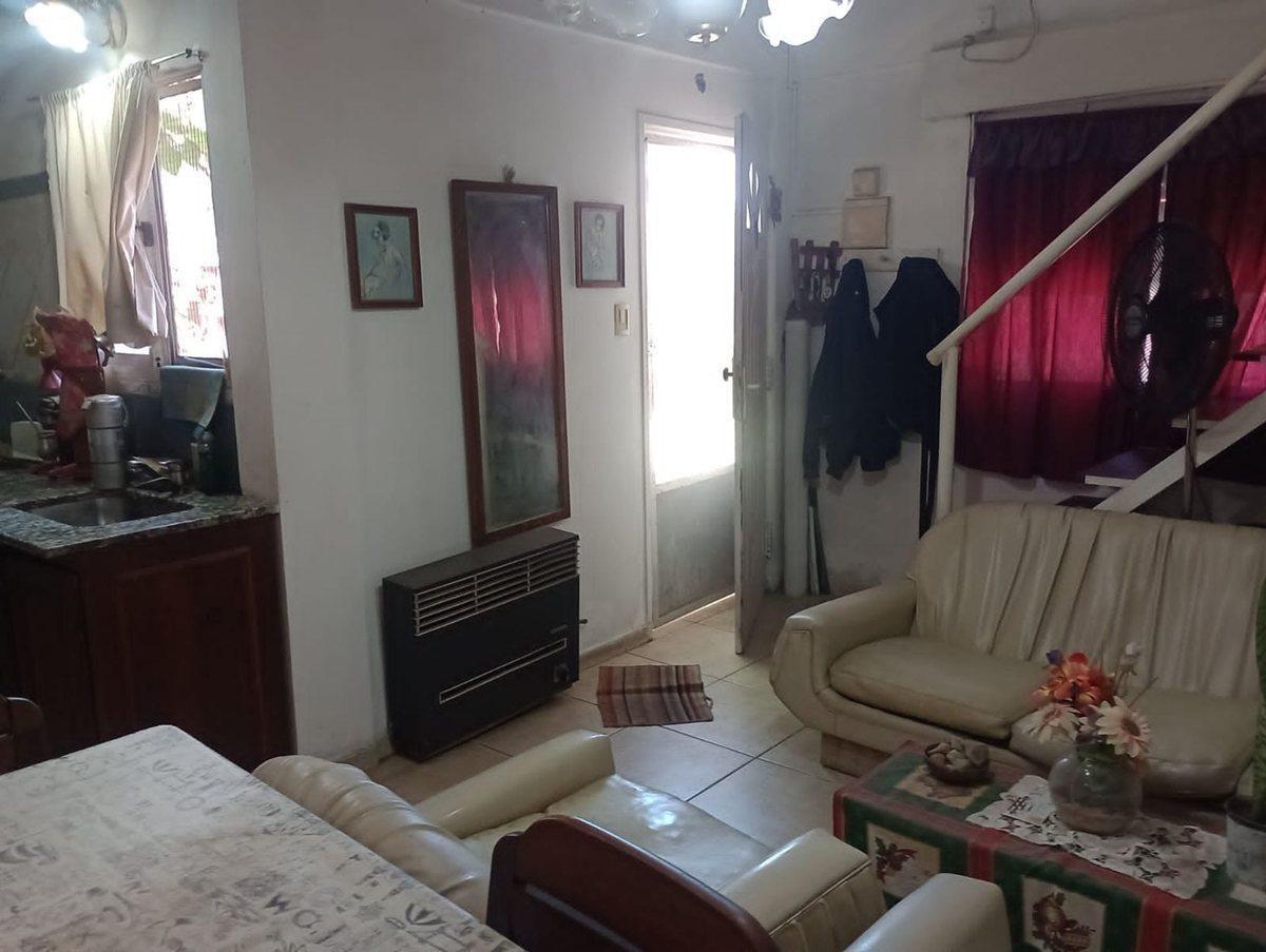 VENTA DUPLEX 3 AMB. CON COCHERA EN QUILMES OESTE