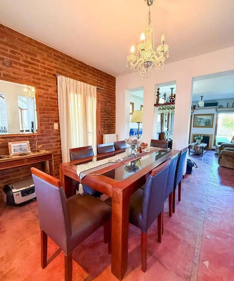 VENTA CASA 6 AMBIENTES BARRIO CAMINO REAL BOULOGNE 3