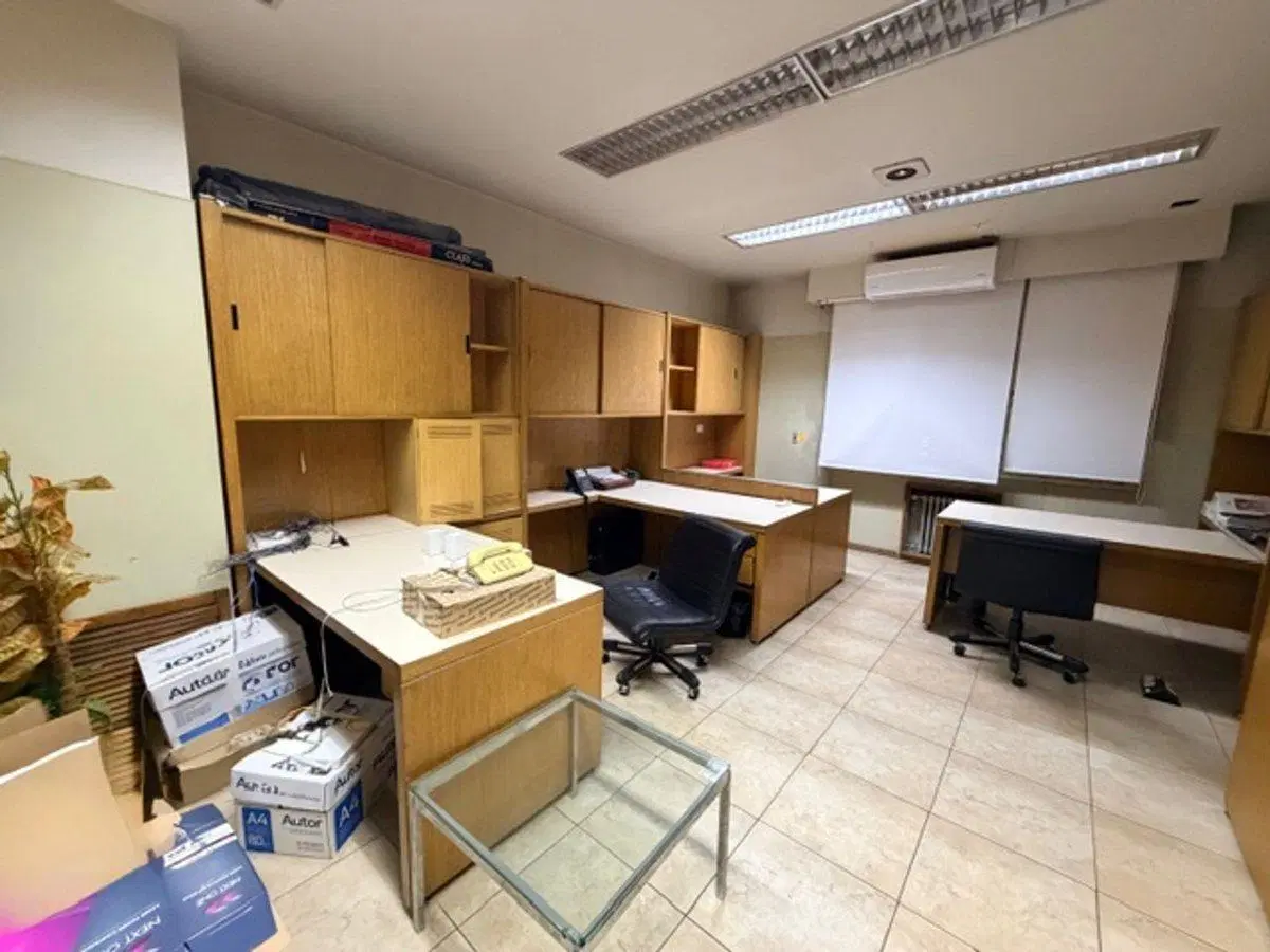 Alquiler Microcentro Oficina 240m 3 cocheras 3