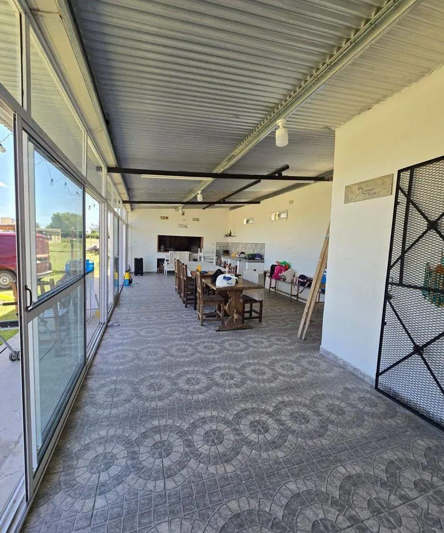 VENTA CASA QUINTA 700 M2 PILETA AIRE PAMPA ZARATE 4